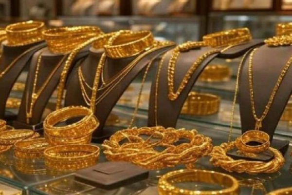 تراجع أسعار الذهب في العراق اليوم إلى أدنى مستوى.. هل يمثل الانخفاض فرصة ذهبية للشراء الآن؟